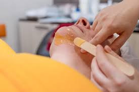 Chin-Waxing